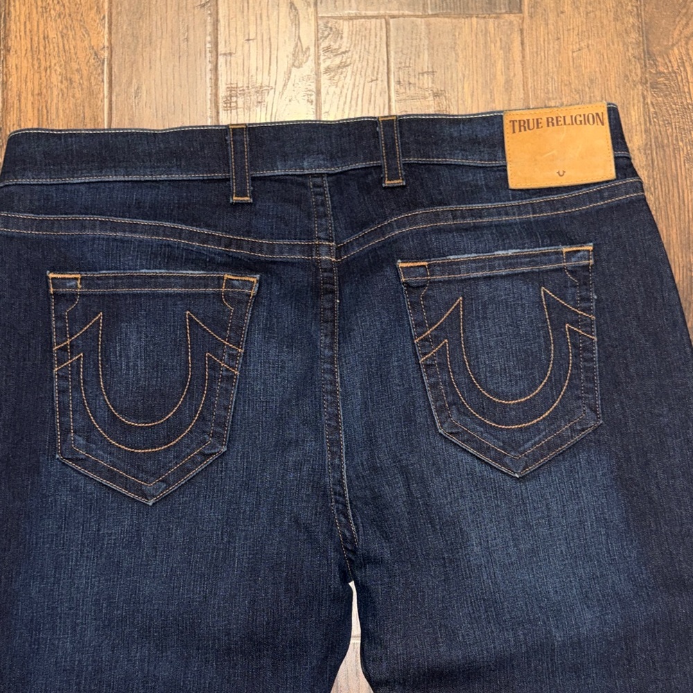 True Religion Men's Dark Blue Relaxed Jeans